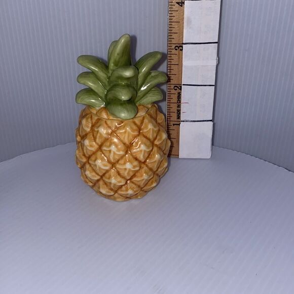 Lenox Rare Vintage Pineapple Salt & Pepper Shaker Tan & Green EUC - Picture 9 of 11